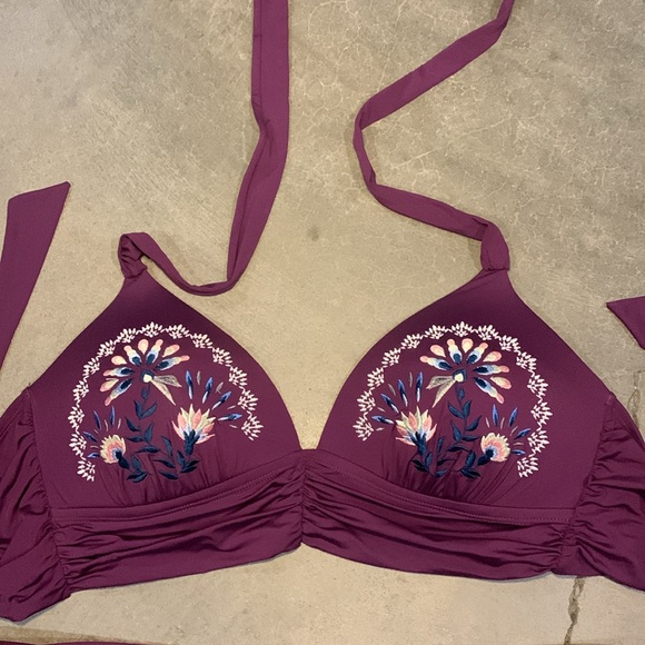 Gibson Latimer Embroidered Boho Bikini - Picture 2 of 5